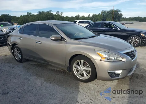 2015 Nissan Altima 2.5 from USA, damaged, VIN 1N4AL3AP3FN392692